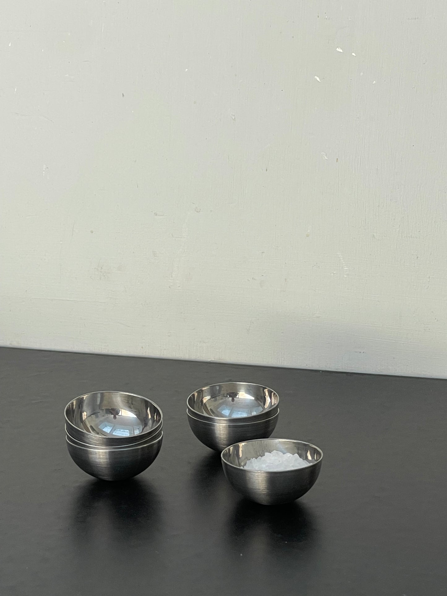 Steel salt cup