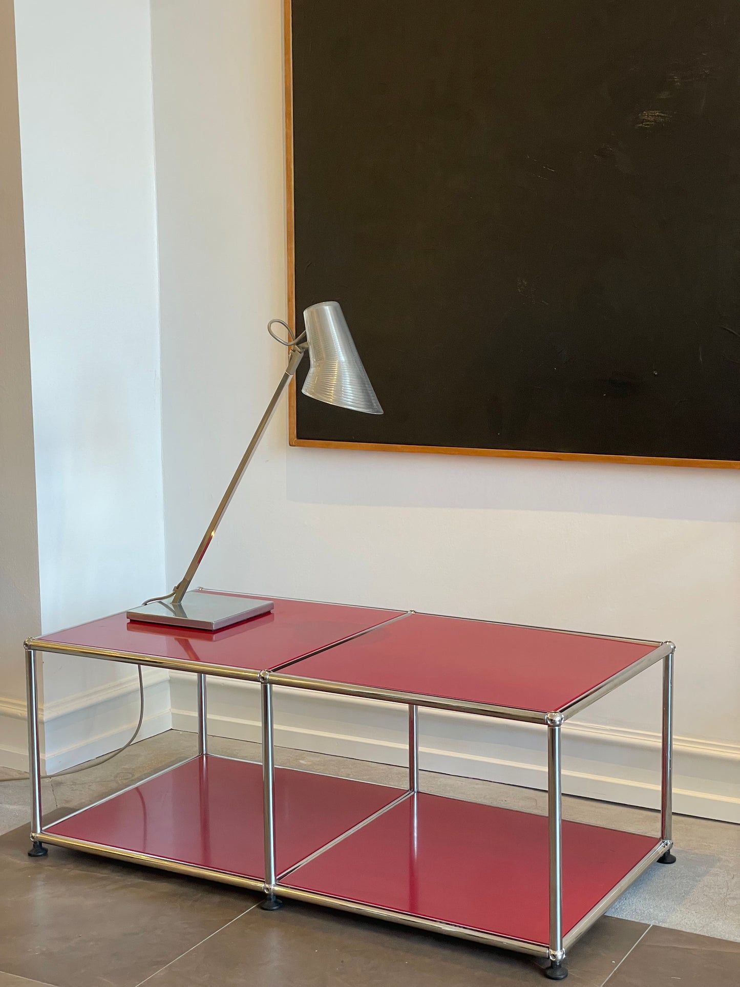 USM coffee table