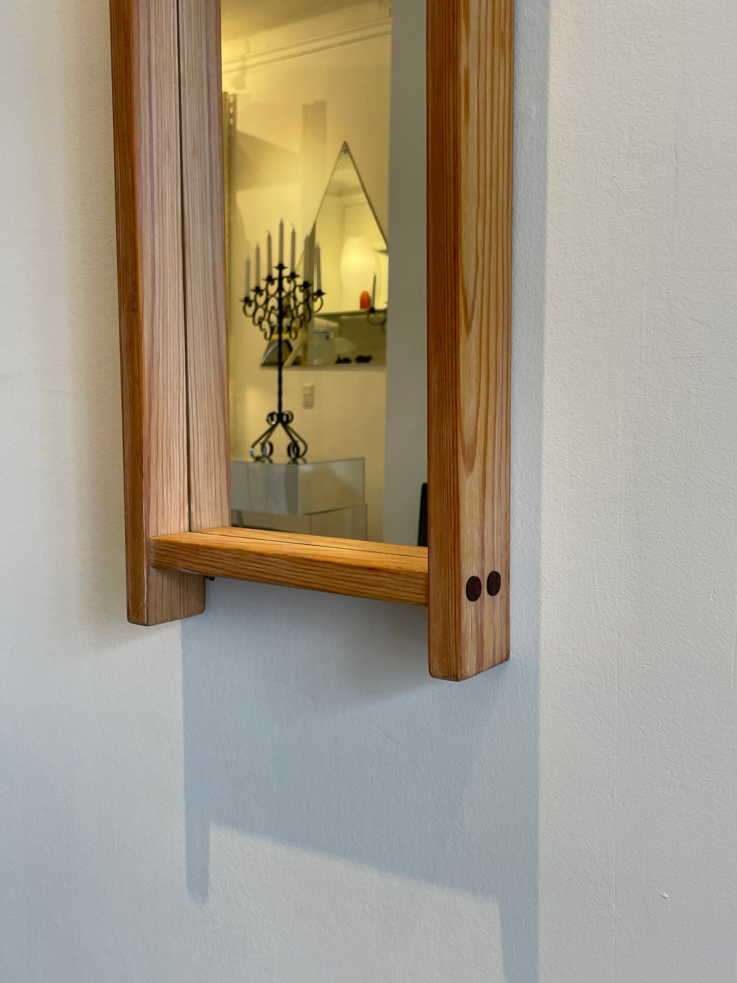 Pine wood mirrors
