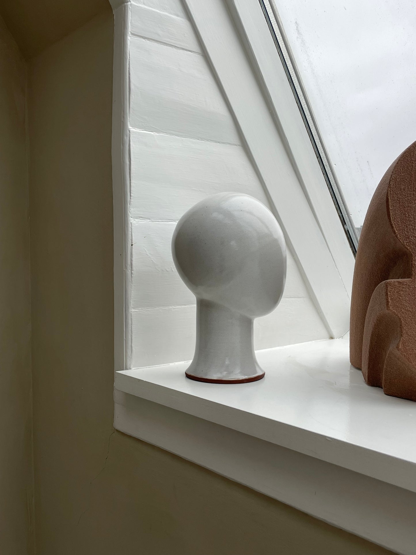 Ceramic bust sculpture