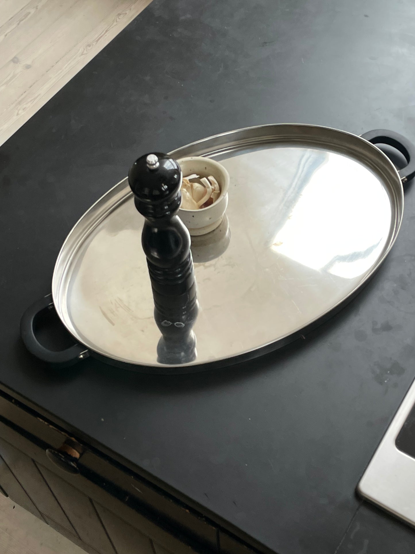 Steel tray