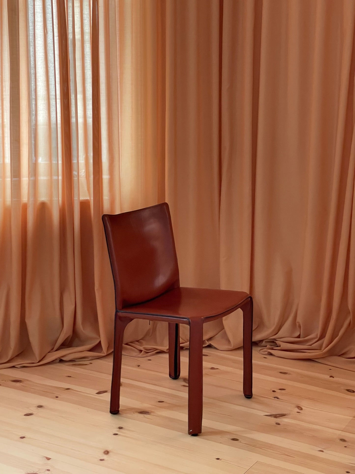 Cassina 412 Cab dining chairs