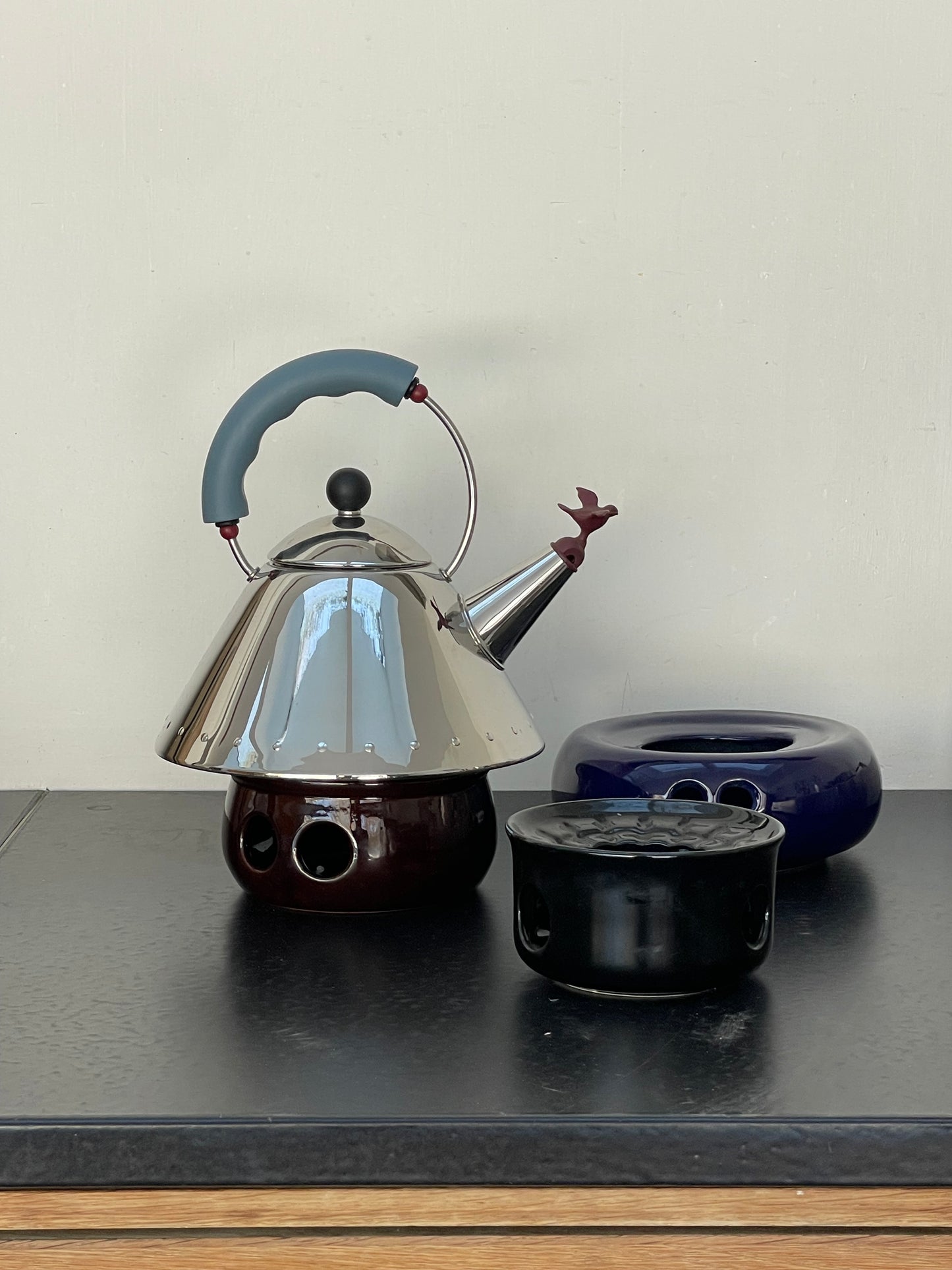 Tea warmer