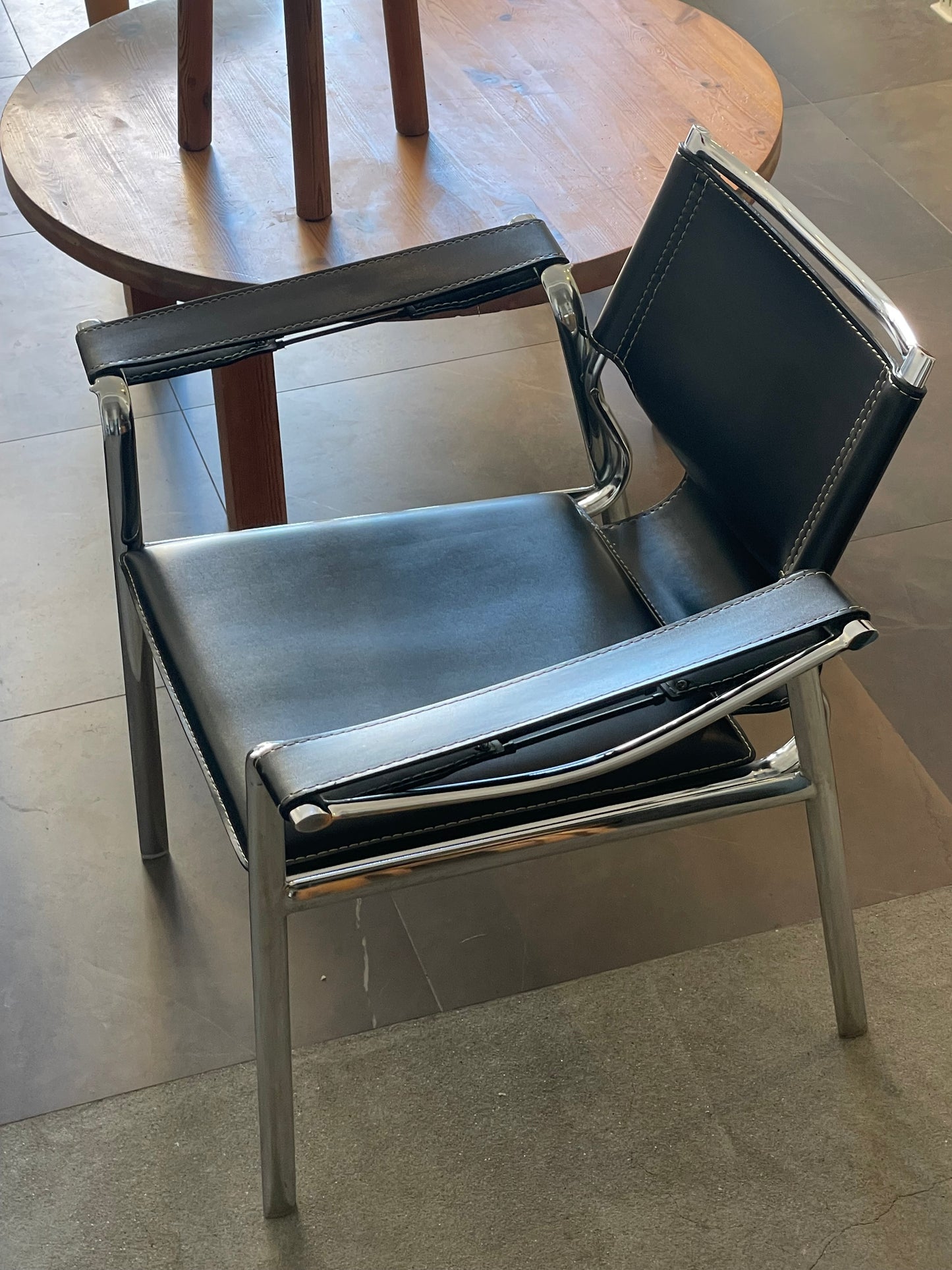 Italian chair