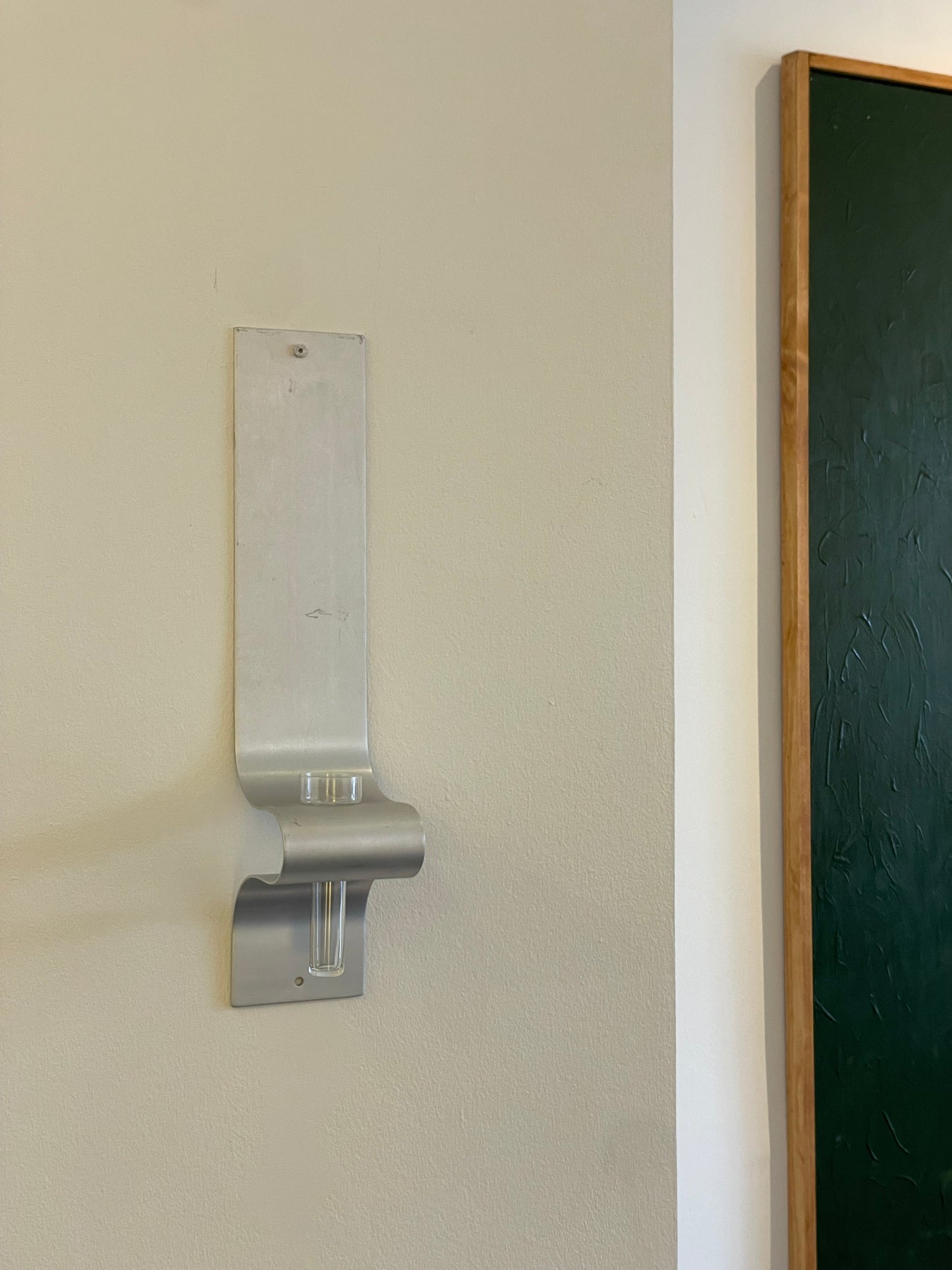 Hanging vase