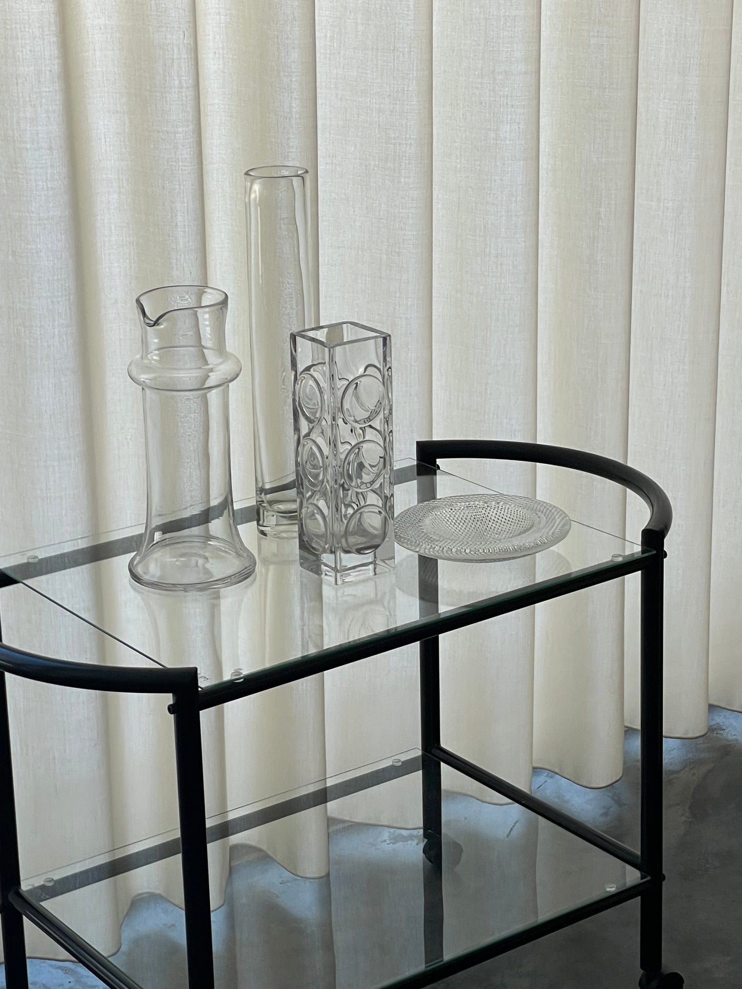 Chunky glass vase