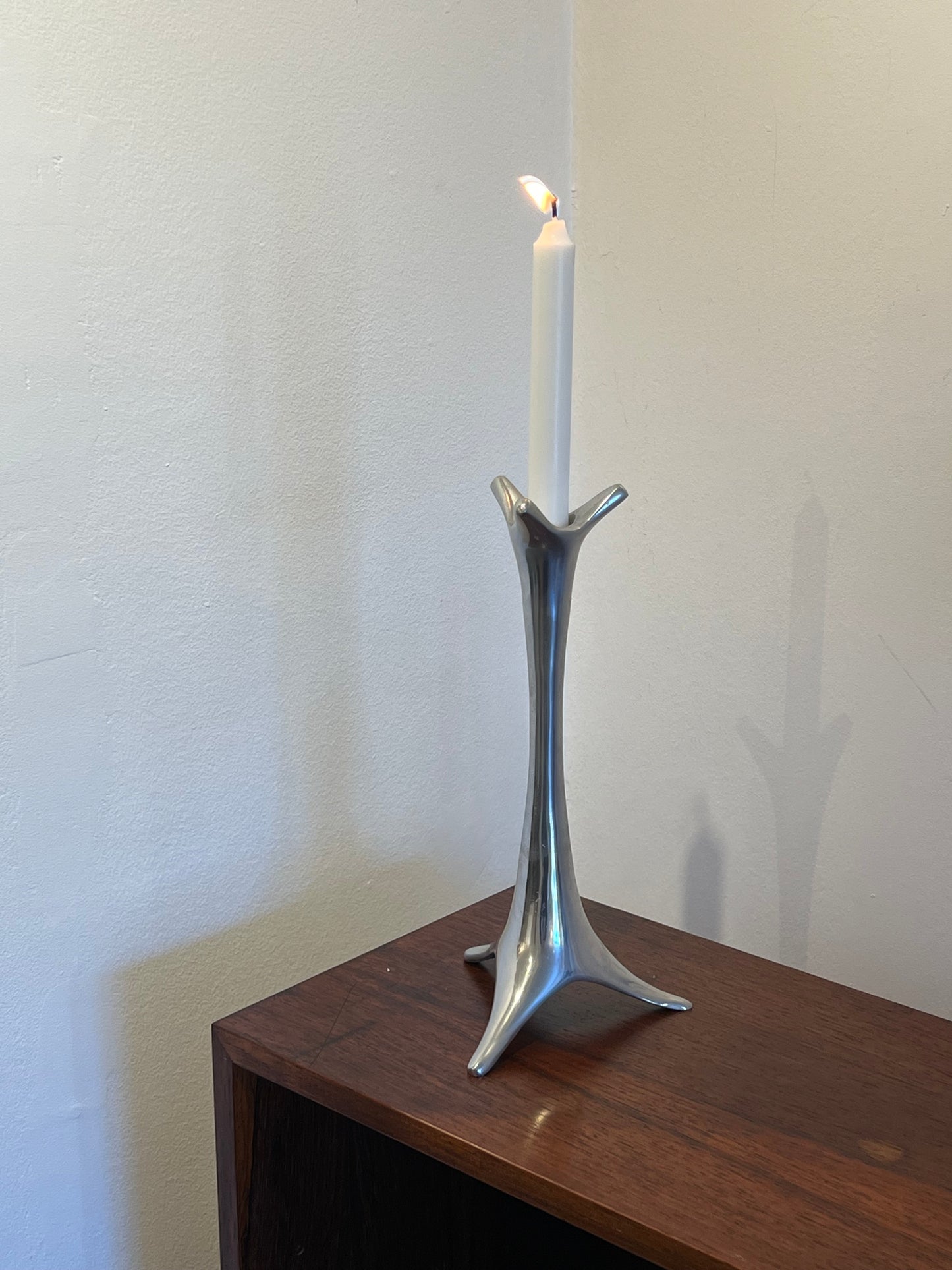 Candle holder