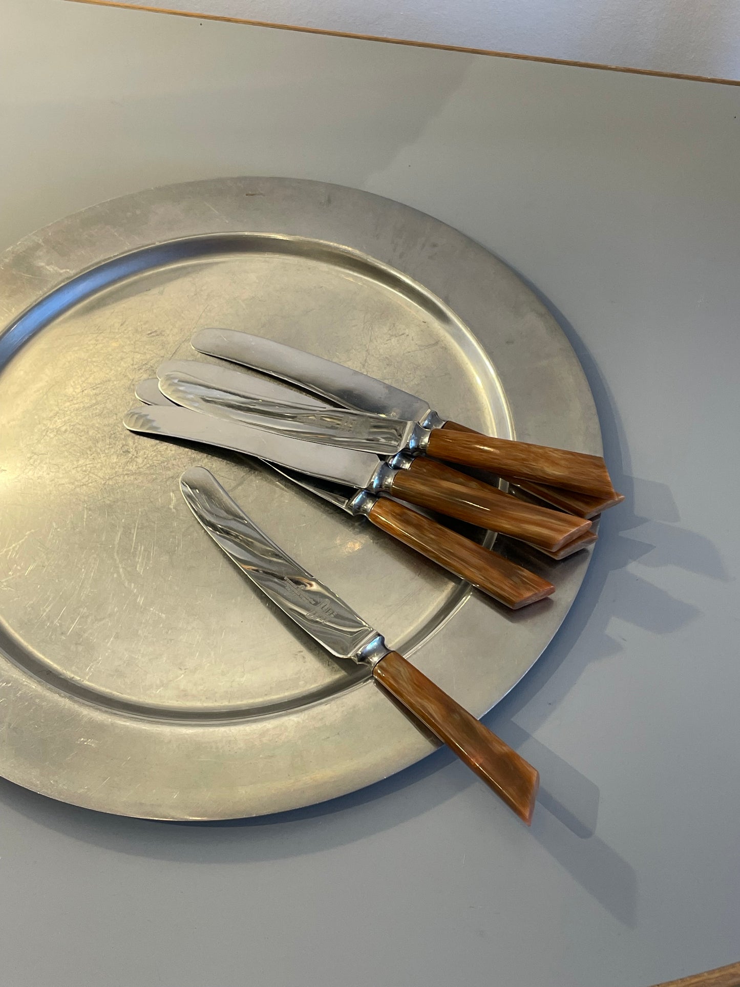Westall Richardson knife