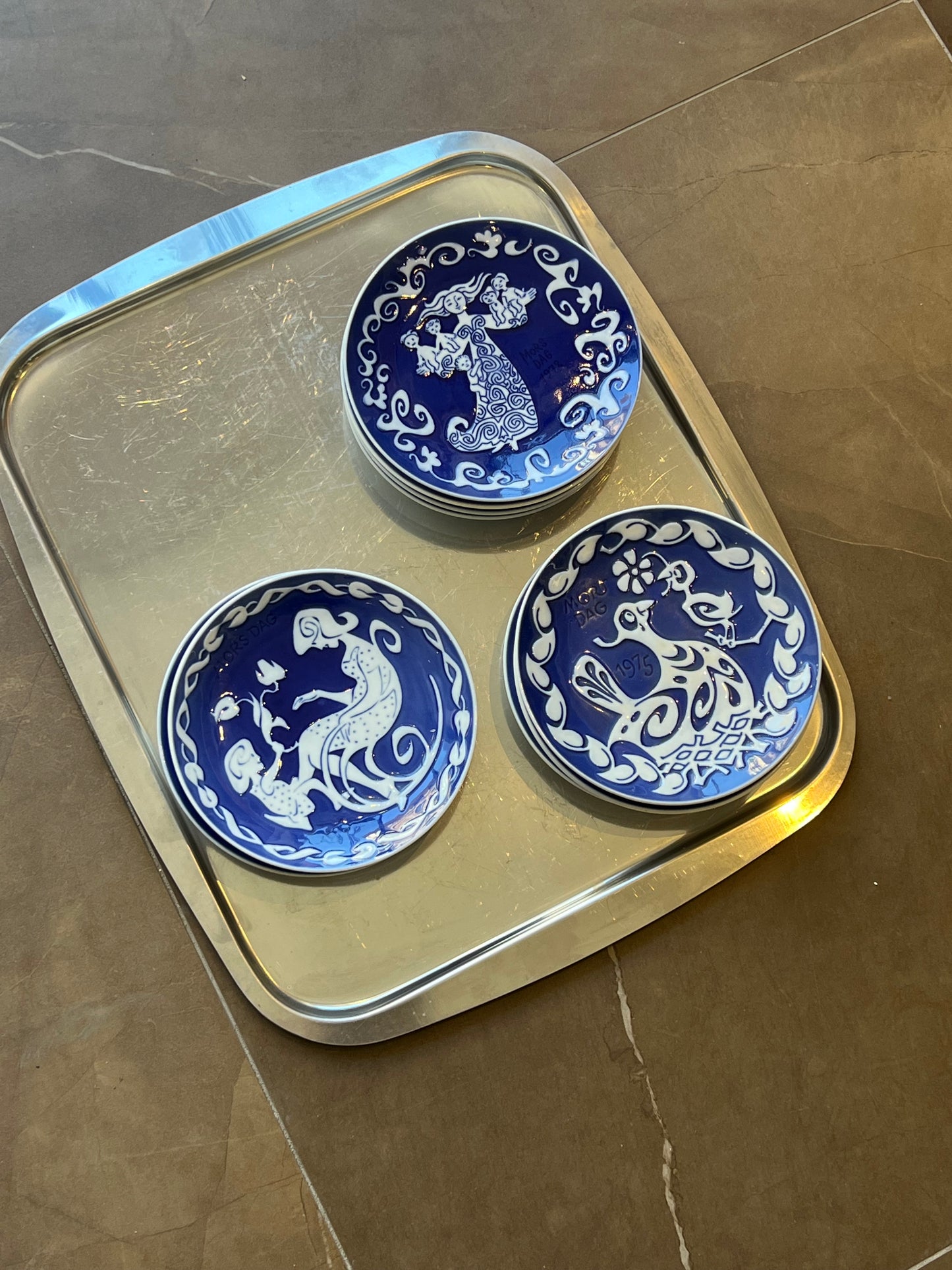 Vintage plates - Mother’s Day edition