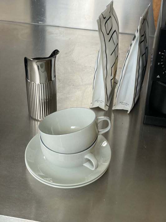Coffee cup & saucer