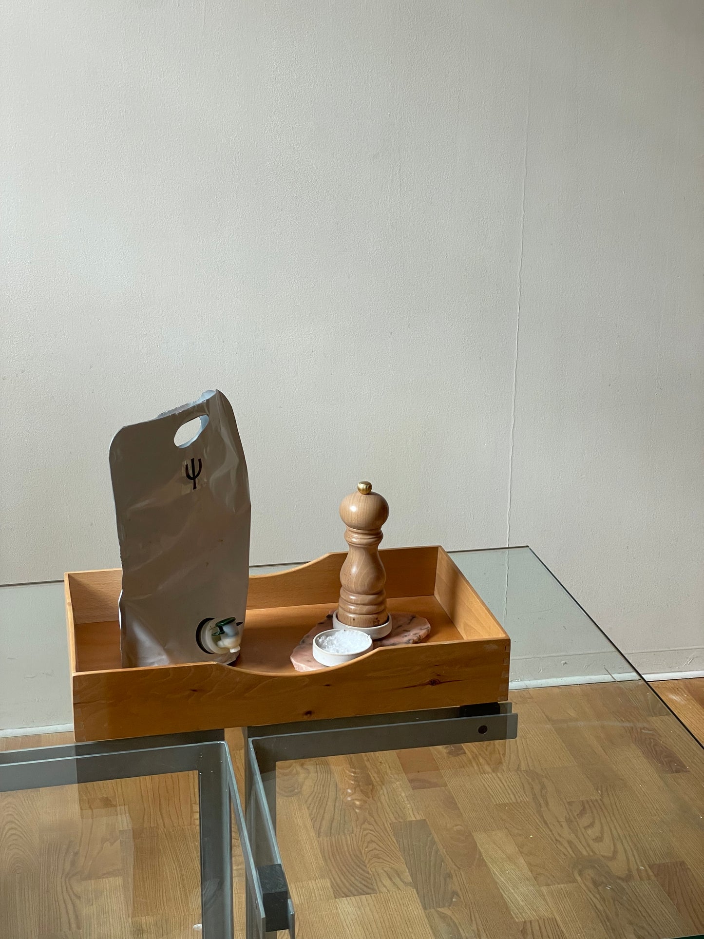 Wooden tray