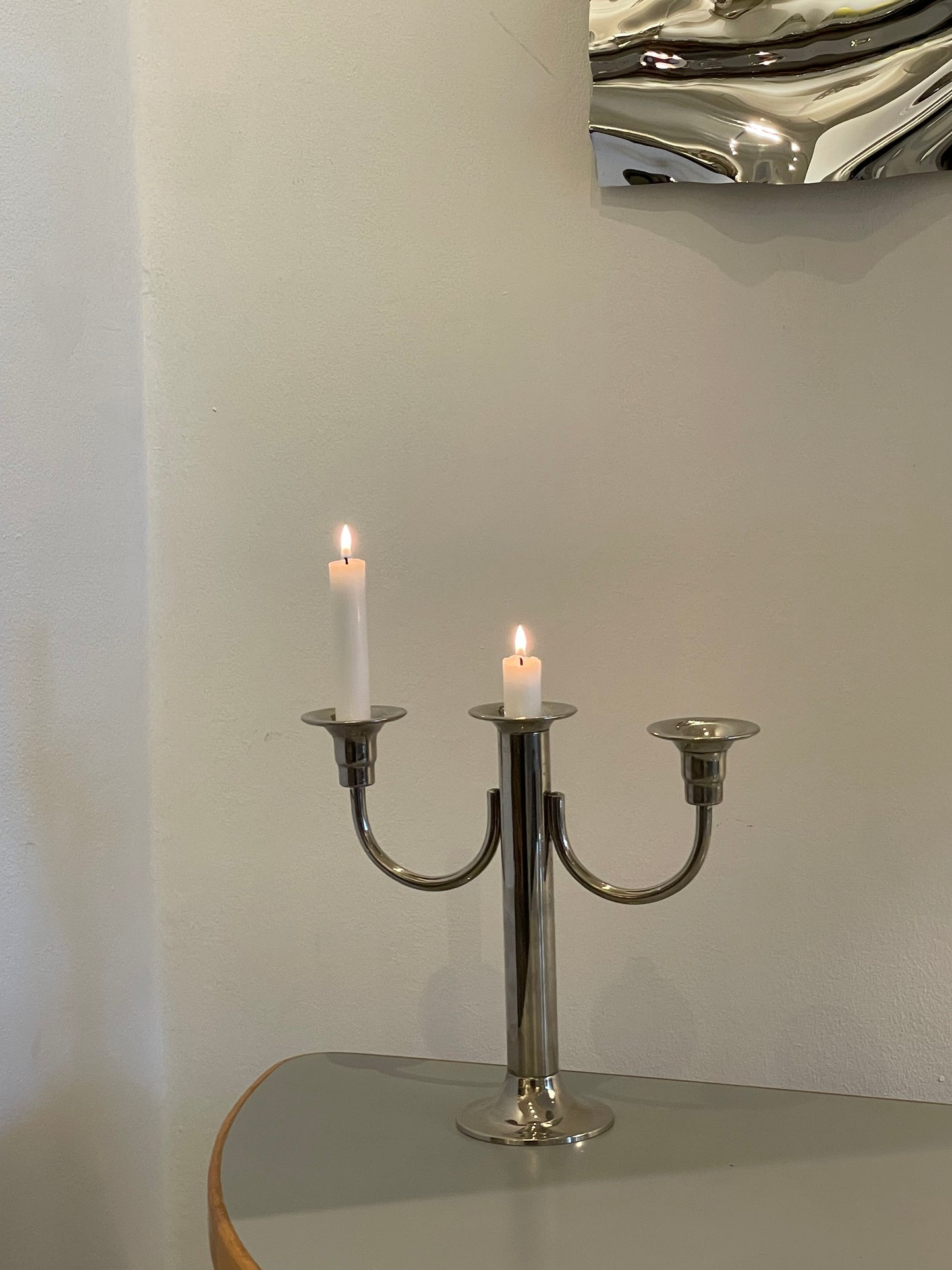 Candle holder
