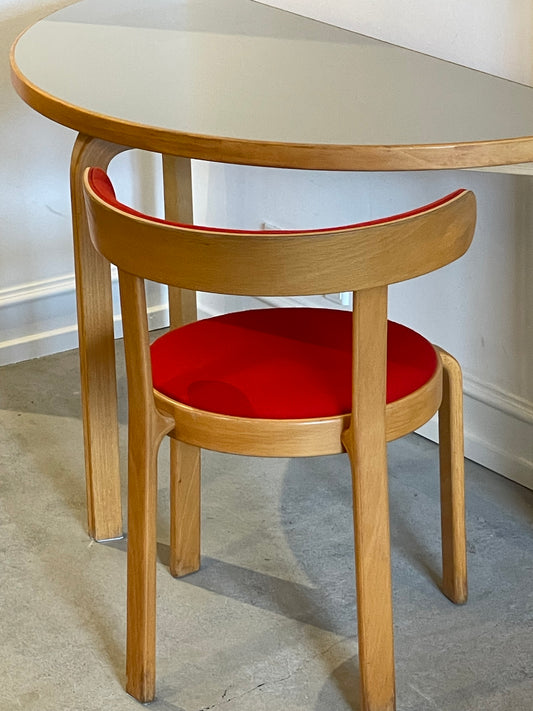 Half moon table