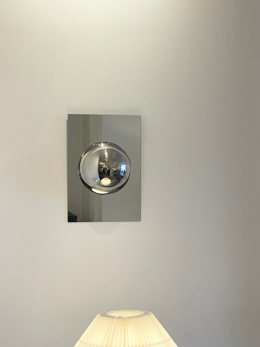 Wall piece
