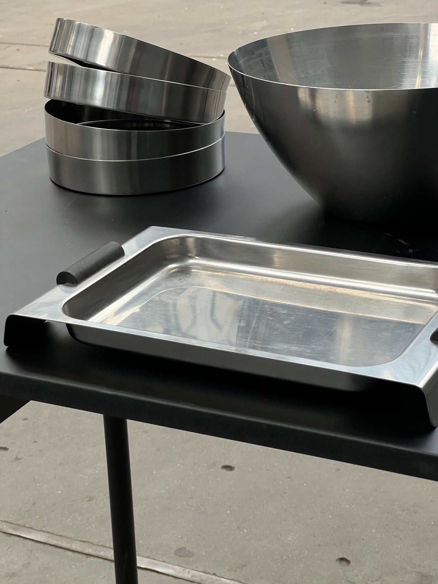 Steel tray