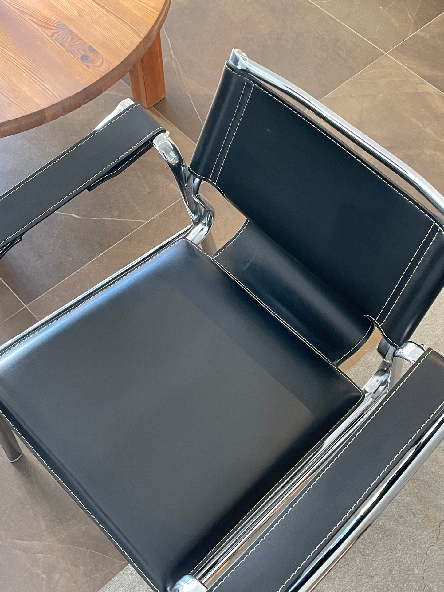 Italian chair