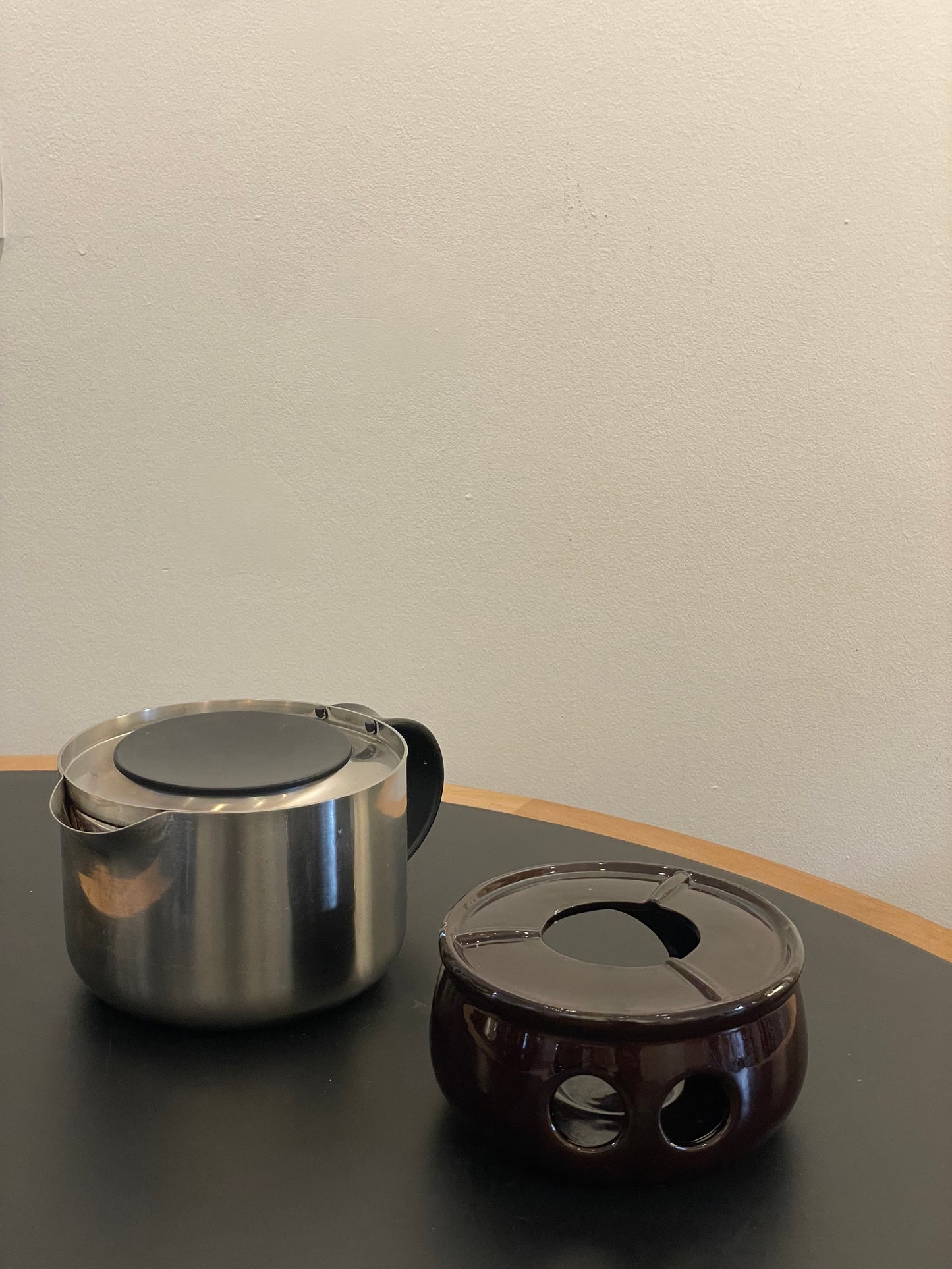 Brown Tea warmer