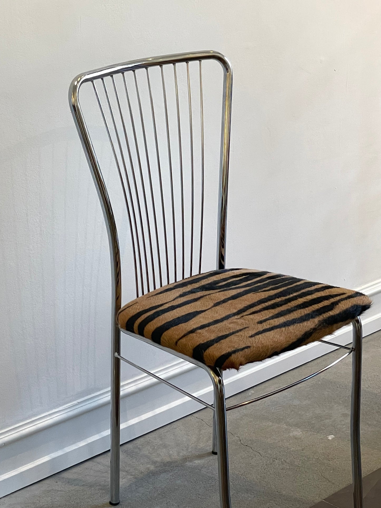 Zebra dining chair