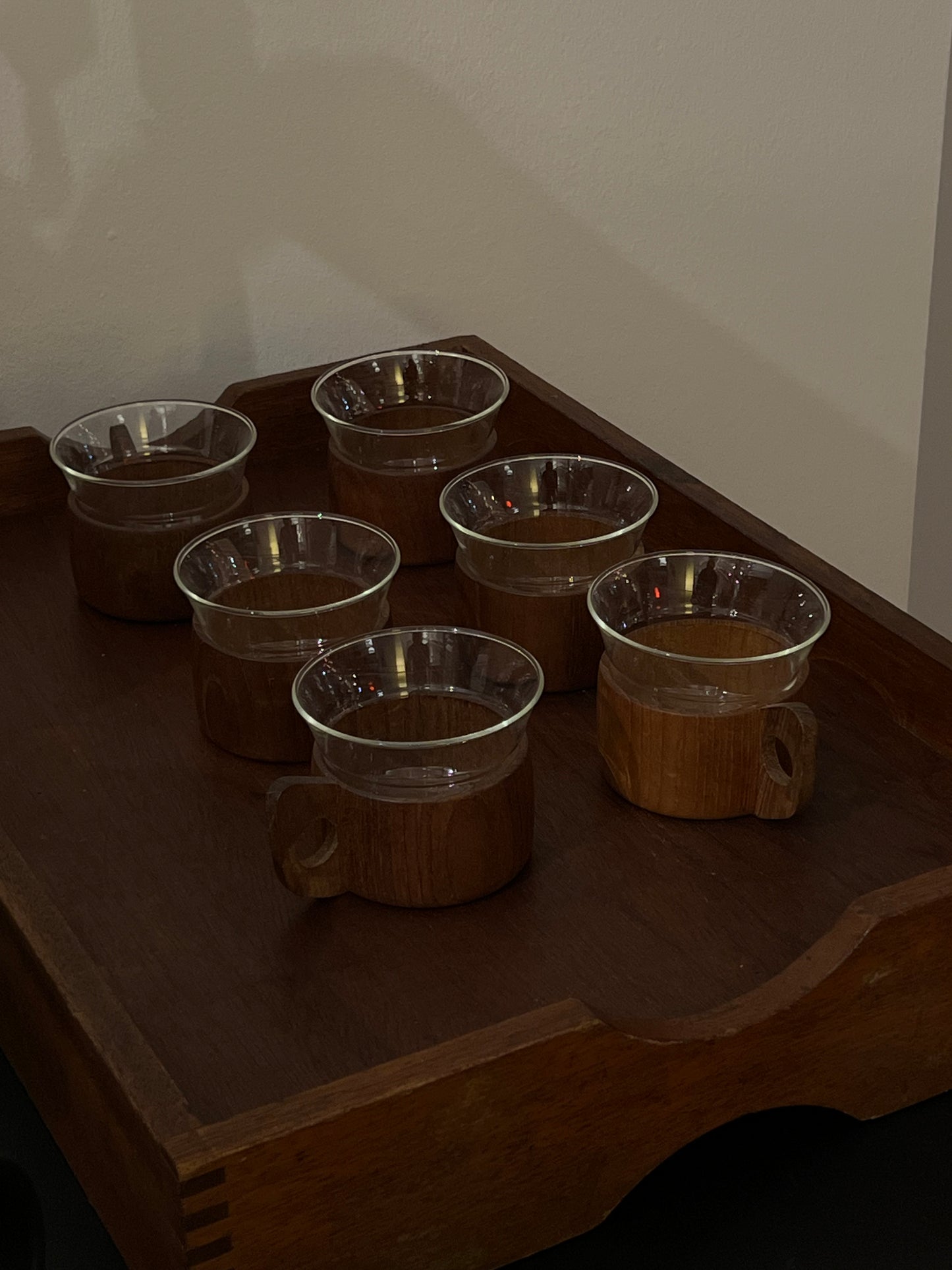 Art deco cups