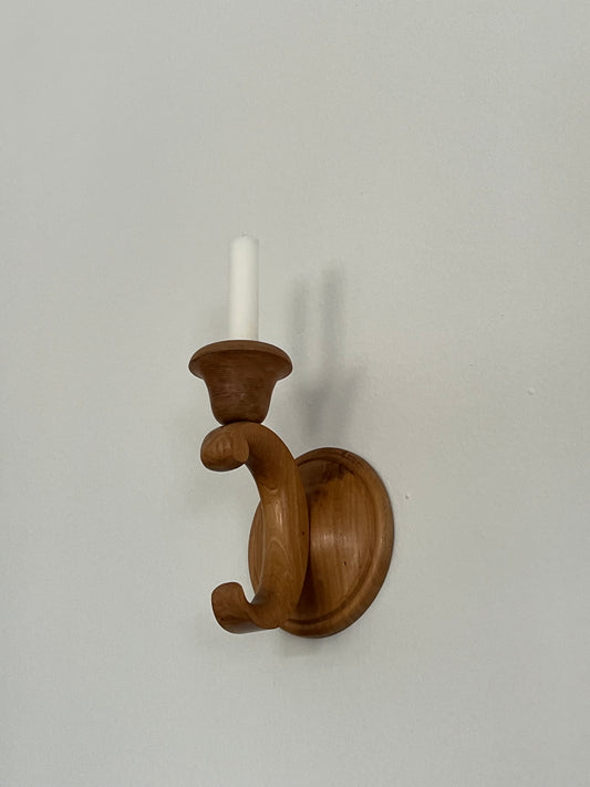 Hanging candle holder