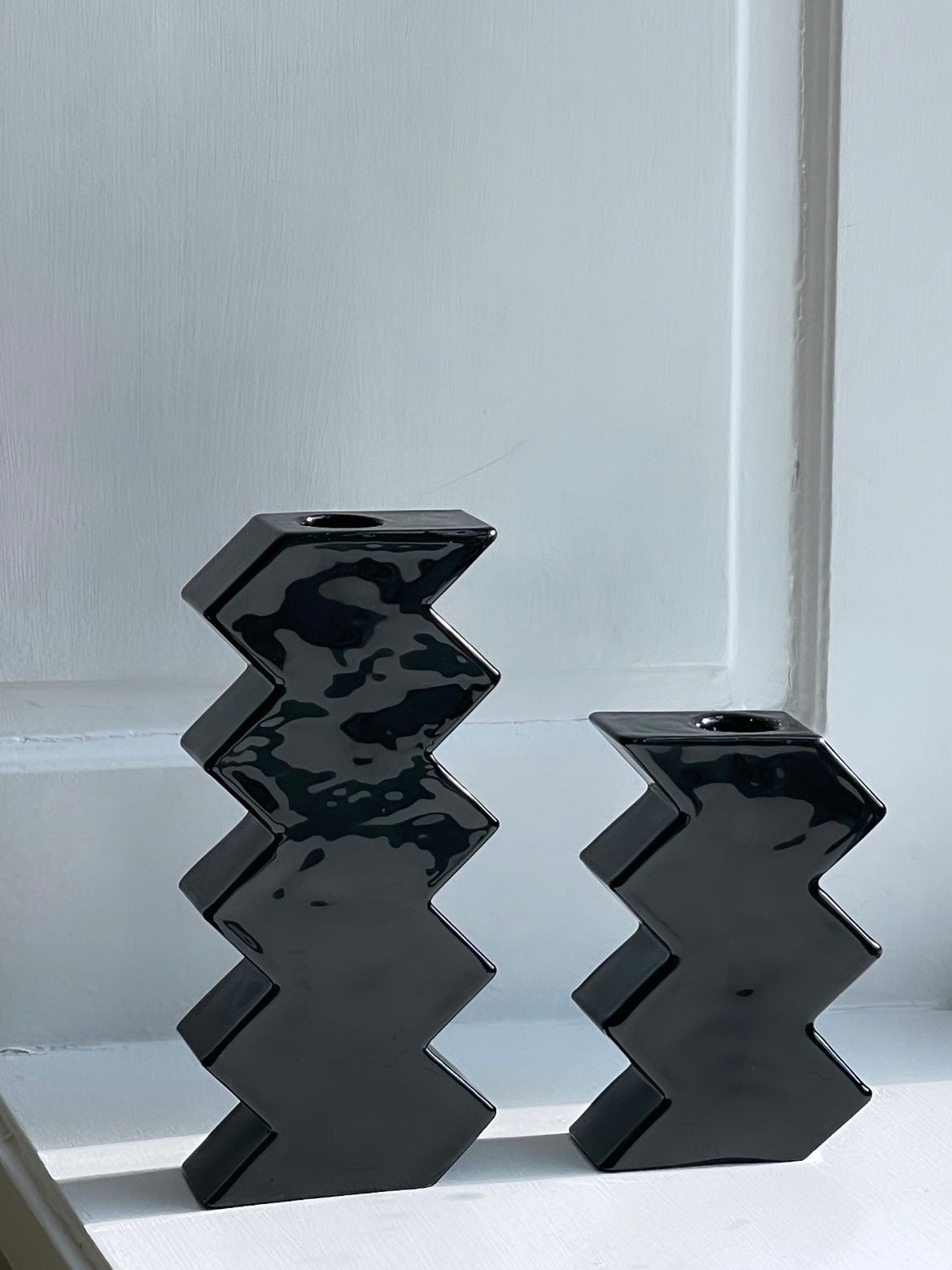 Zig zag candle holders