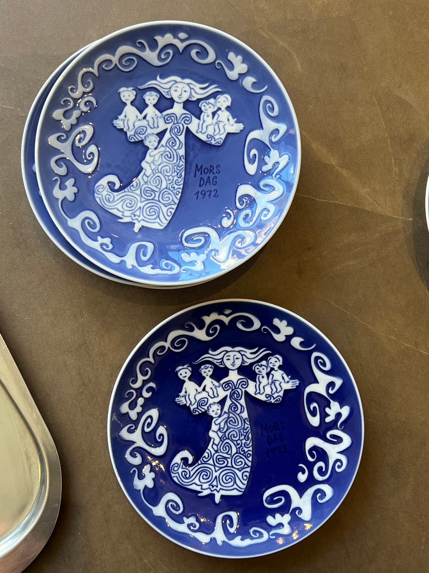 Vintage plates - Mother’s Day edition