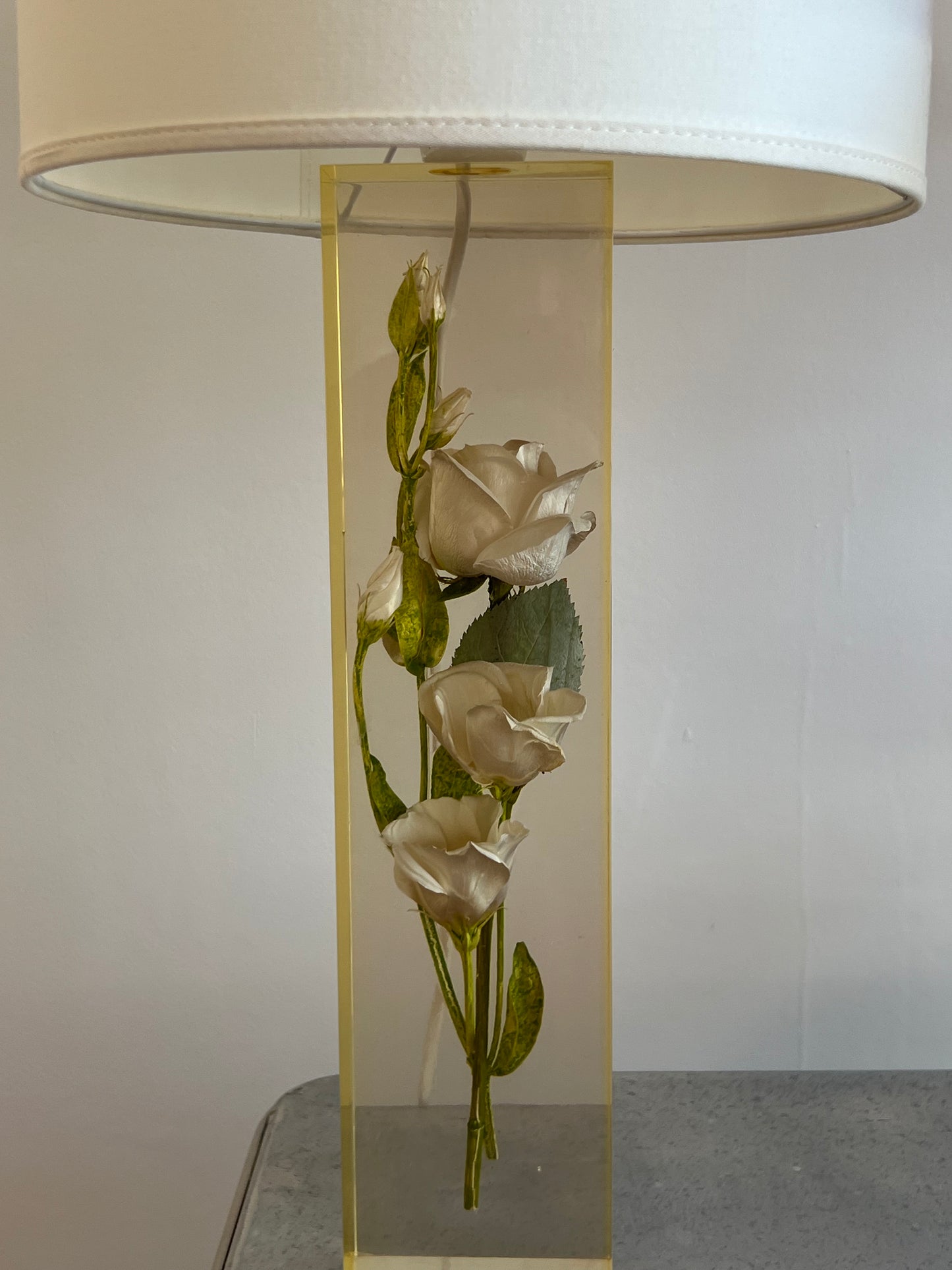 White floral table lamp