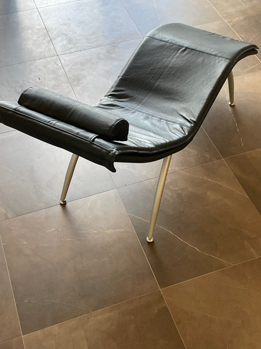 Lounge chair