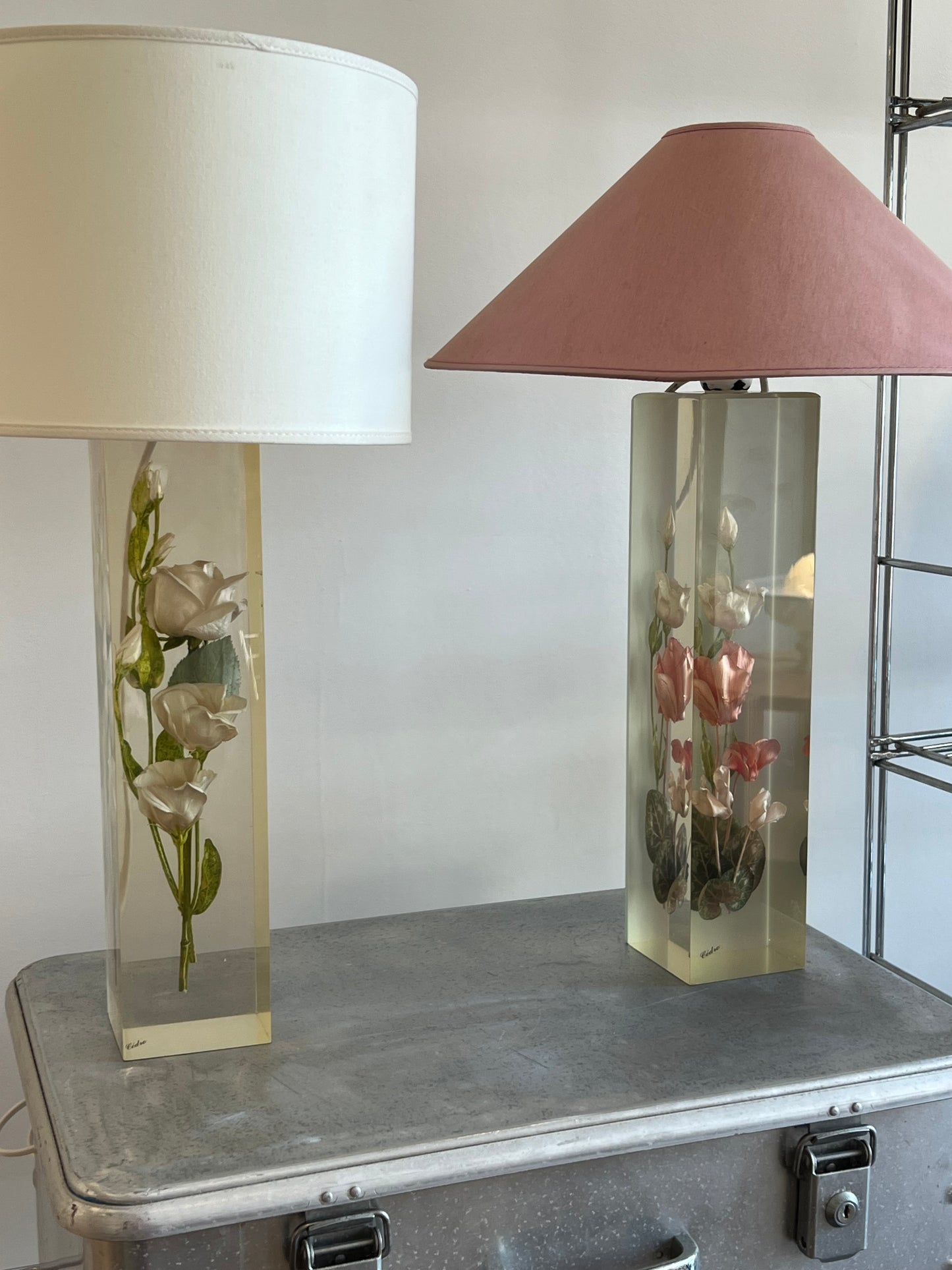 Pink floral table lamp