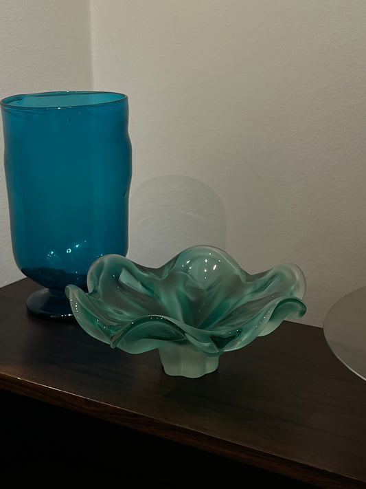 Chunky glass bowl
