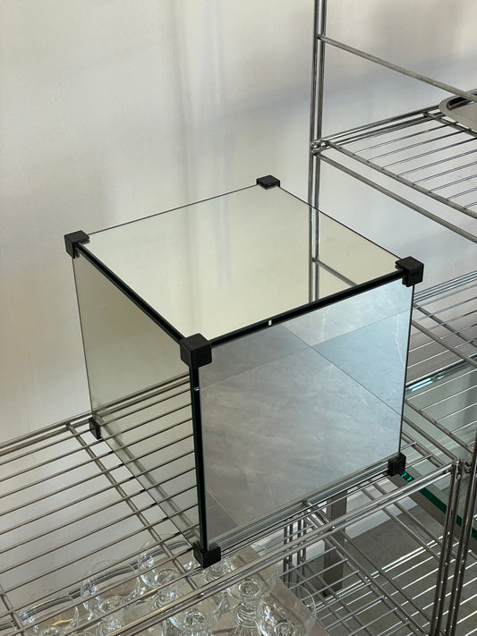 Mirror cube