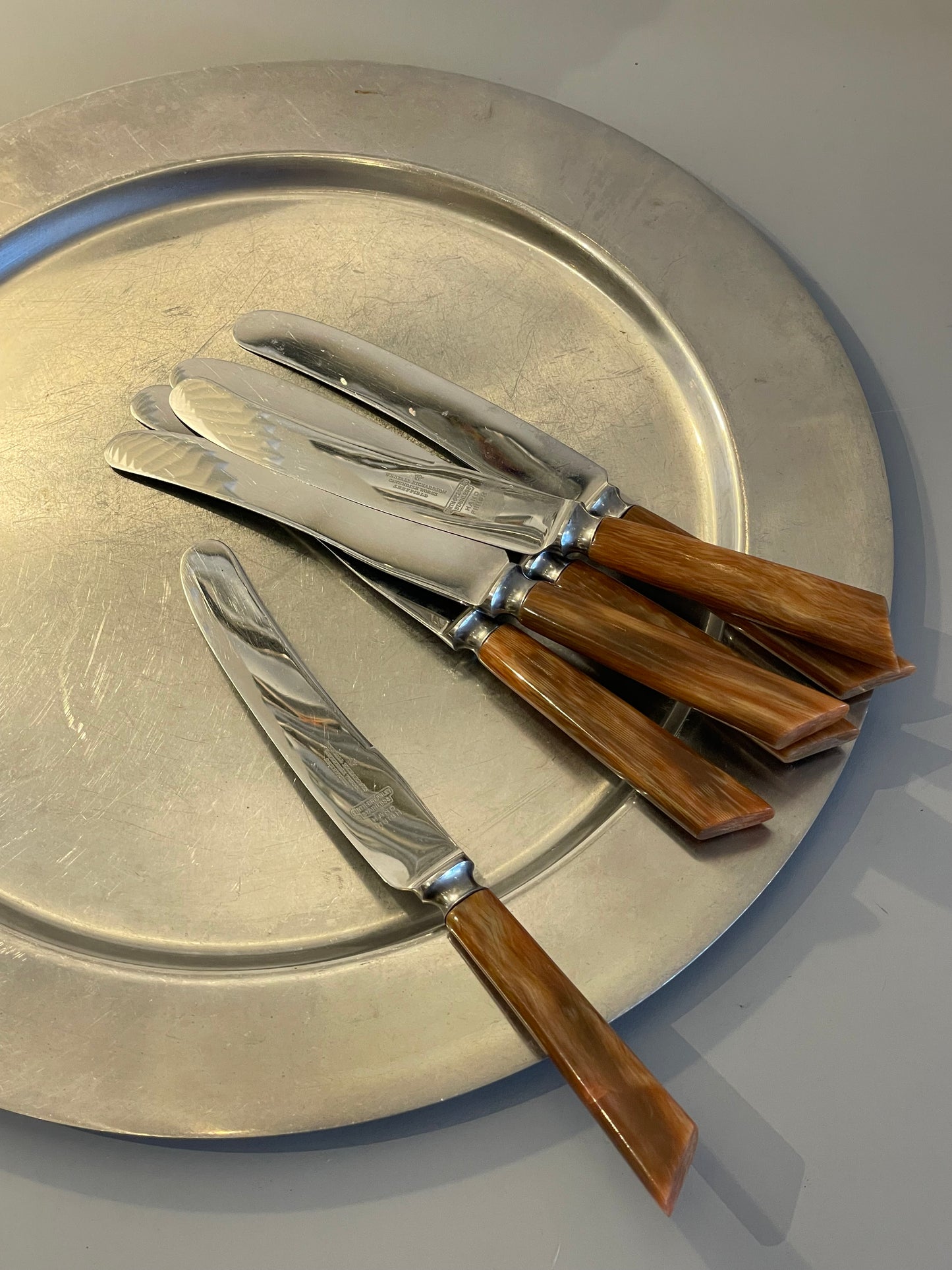 Westall Richardson knife