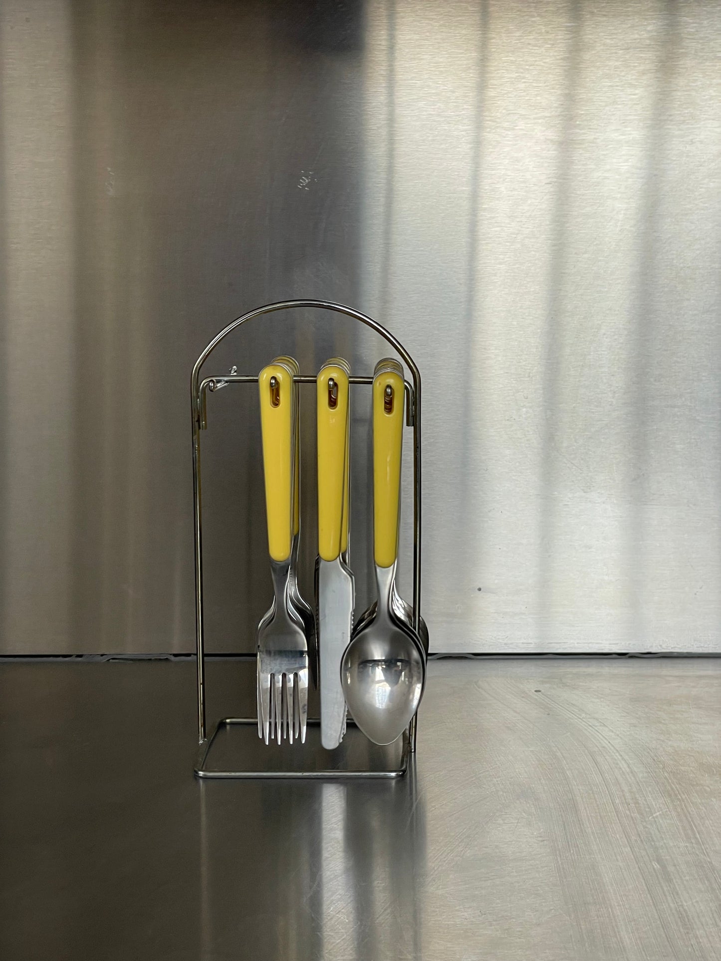 Yellow stainless steel cutlery