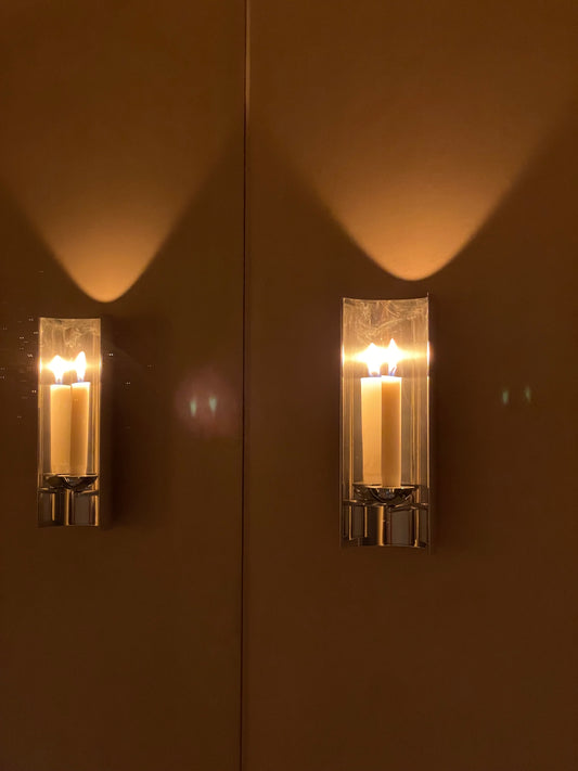Hanging candle holder