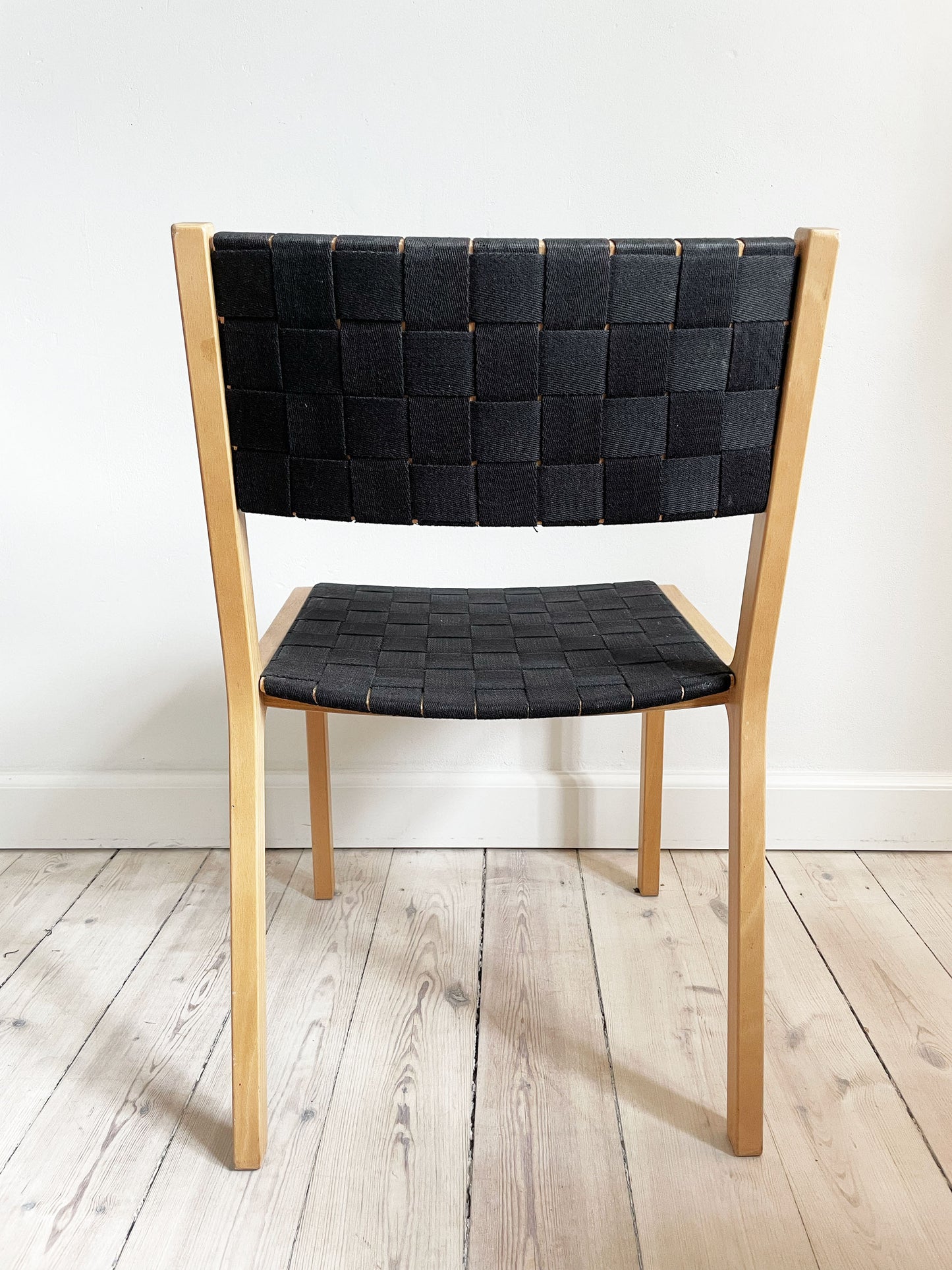 Dining chair